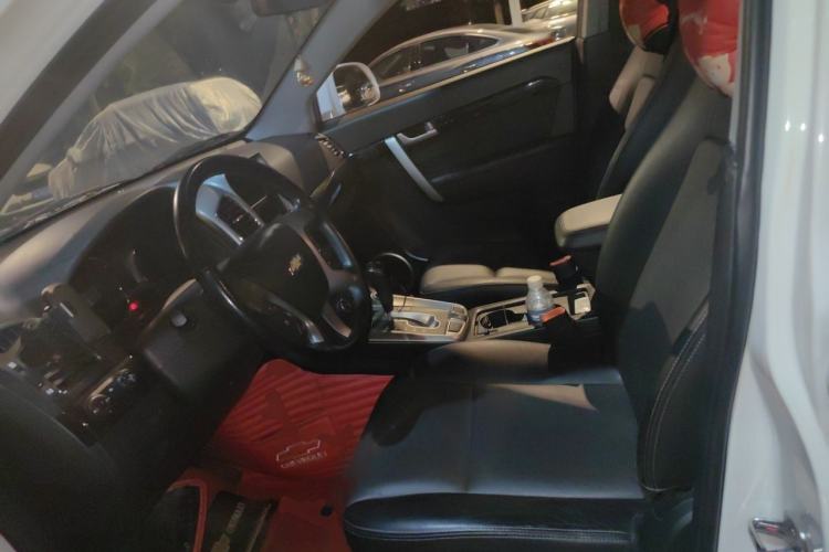 Used Chevrolet Captiva 2015 2.4L 4x4 Flagship Edition 7-Seater Left Front Seat