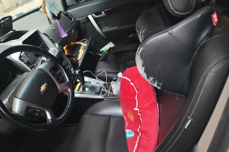 Used Chevrolet Captiva 2015 2.4L 4x4 Flagship Edition 7-Seater Left Front Seat