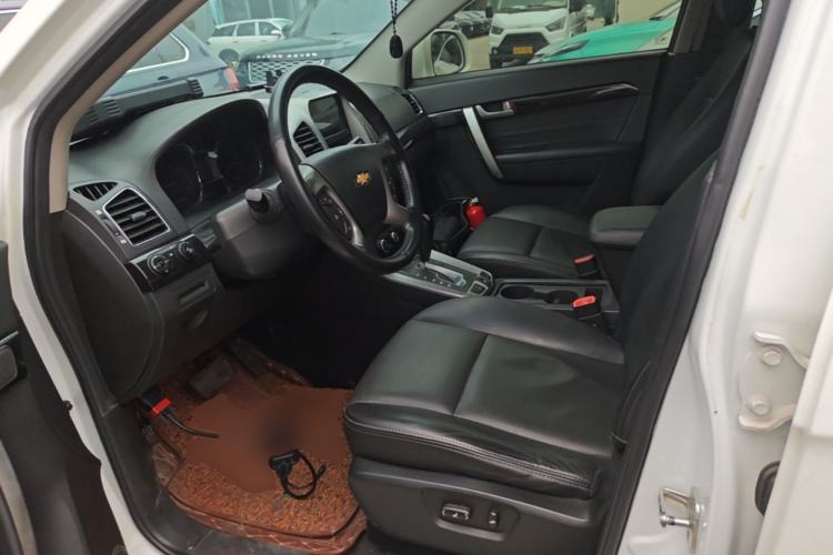 Used Chevrolet Captiva 2015 2.4L 4x4 Flagship Edition 7-Seater Left Front Seat