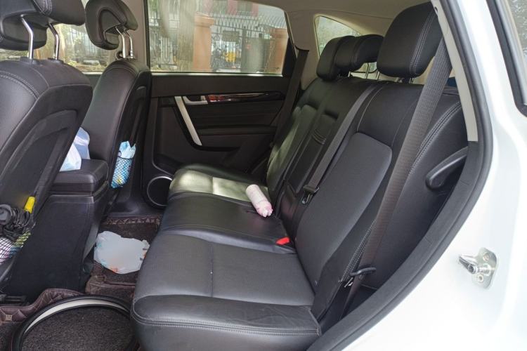 Used Chevrolet Captiva 2015 2.4L 4x4 Flagship Edition 7-Seater Left Rear Seat