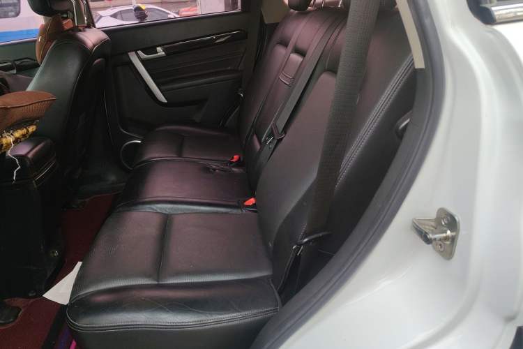 Used Chevrolet Captiva 2015 2.4L 4x4 Flagship Edition 7-Seater Left Rear Seat