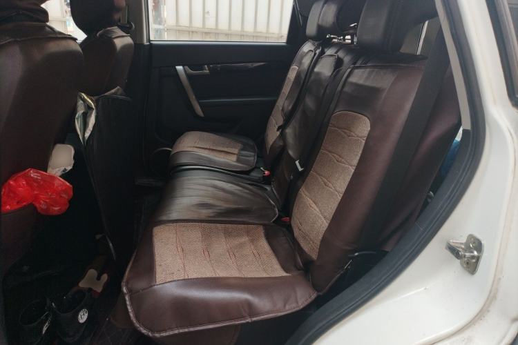 Used Chevrolet Captiva 2015 2.4L 4x4 Flagship Edition 7-Seater Left Rear Seat