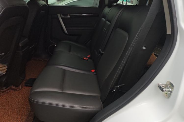 Used Chevrolet Captiva 2015 2.4L 4x4 Flagship Edition 7-Seater Left Rear Seat