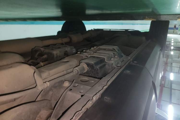Used Chevrolet Captiva 2015 2.4L Two-Wheel Drive Urban Version 5 Seats Left Side Sill