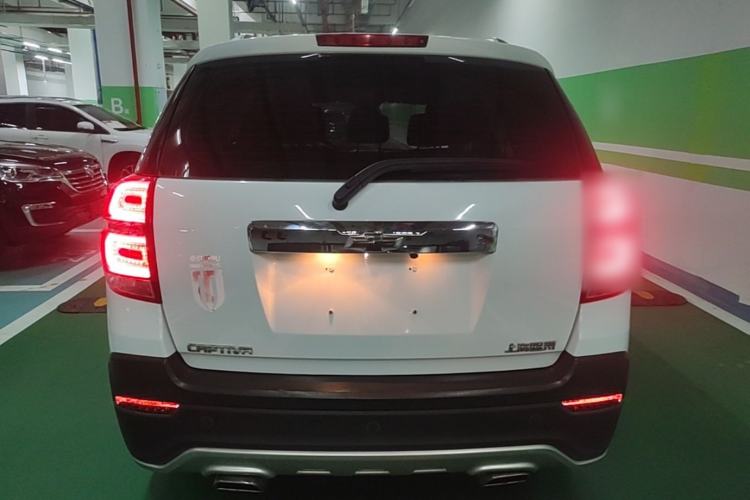 Used Chevrolet Captiva 2015 2.4L Two-Wheel Drive Urban Version 5 Seats Rear