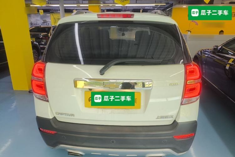 Used Chevrolet Captiva 2015 2.4L 4x4 Flagship Edition 7-Seater Rear