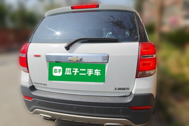 Used Chevrolet Captiva 2015 2.4L Two-Wheel Drive Urban Version 5 Seats Rear