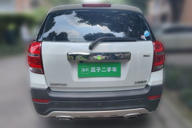 Used Chevrolet Captiva 2015 2.4L 4x4 Flagship Edition 7-Seater Rear