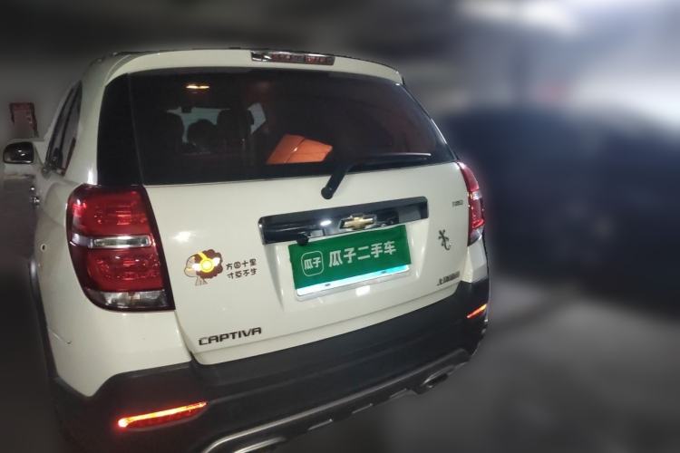 Used Chevrolet Captiva 2015 2.4L 4x4 Flagship Edition 7-Seater Rear