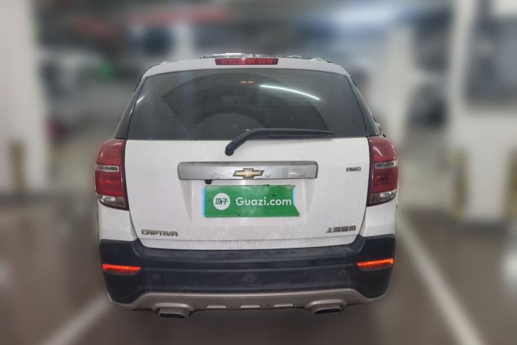 Used Chevrolet Captiva 2015 2.4L 4x4 Flagship Edition 7-Seater Rear