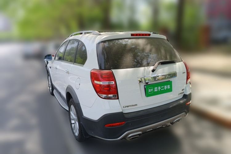 Used Chevrolet Captiva 2015 2.4L 4x4 Flagship Edition 7-Seater Rear Left 45 Deg