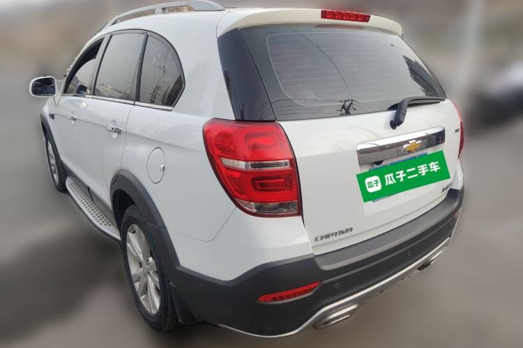 Used Chevrolet Captiva 2015 2.4L 4x4 Flagship Edition 7-Seater Rear Left 45 Deg
