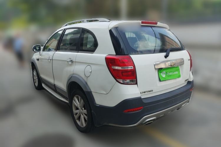 Used Chevrolet Captiva 2015 2.4L 4x4 Flagship Edition 7-Seater Rear Left 45 Deg