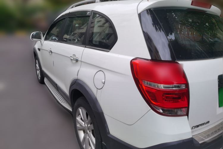 Used Chevrolet Captiva 2015 2.4L 4x4 Flagship Edition 7-Seater Rear Left 45 Deg