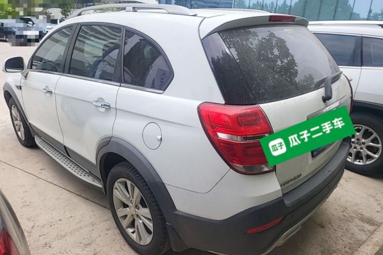 Used Chevrolet Captiva 2015 2.4L 4x4 Flagship Edition 7-Seater Rear Left 45 Deg