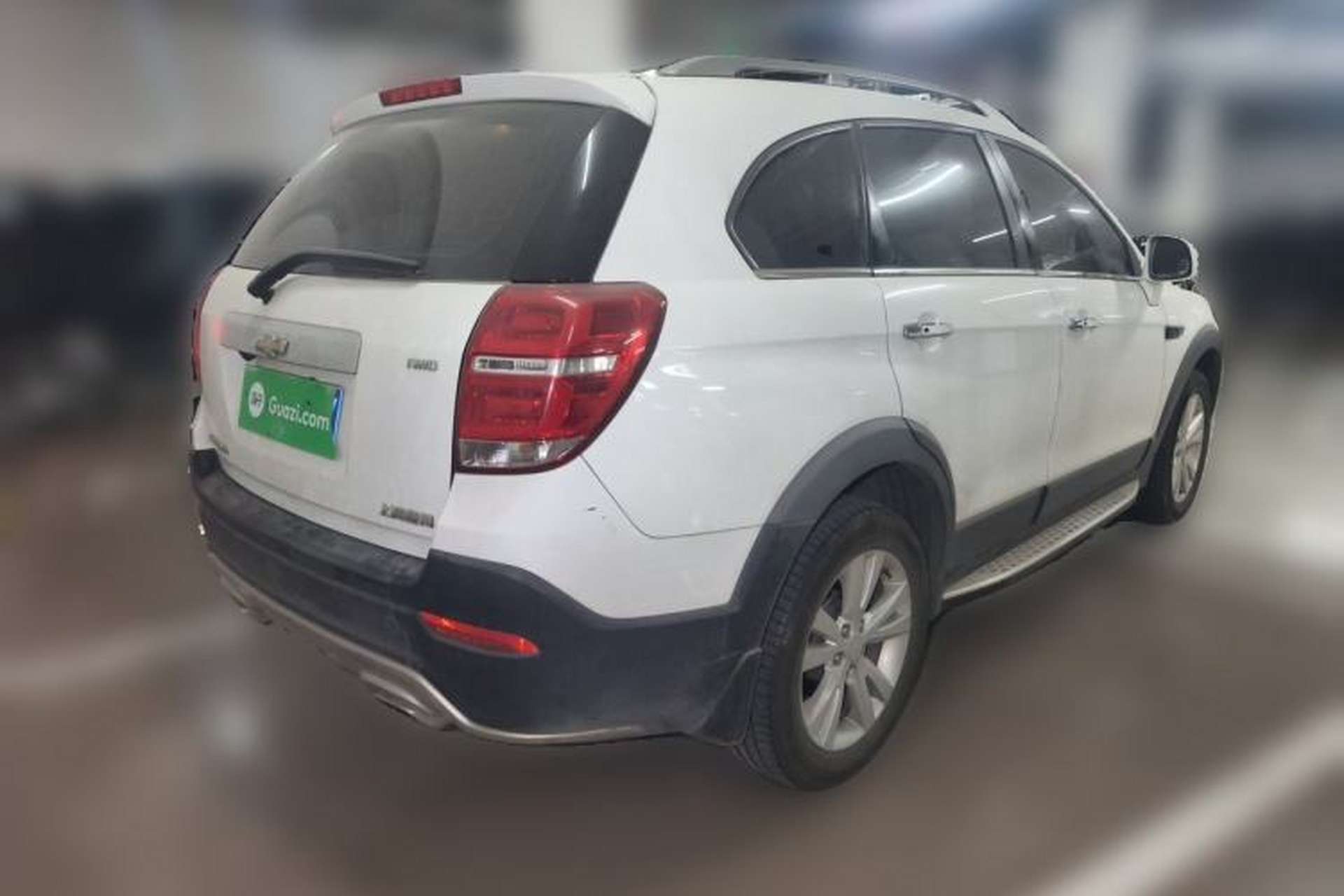 Used Chevrolet Captiva 2015 2.4L 4x4 Flagship Edition 7-Seater Rear Right 45 Deg