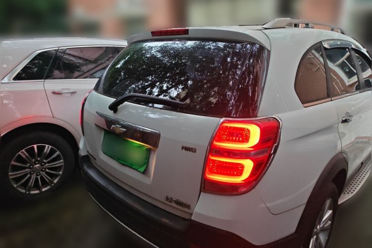 Used Chevrolet Captiva 2015 2.4L 4x4 Flagship Edition 7-Seater Rear