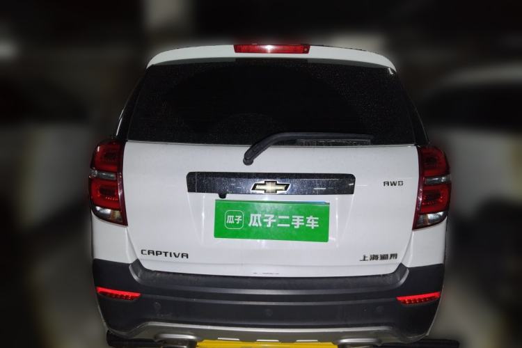 Used Chevrolet Captiva 2015 2.4L 4x4 Flagship Edition 7-Seater Rear