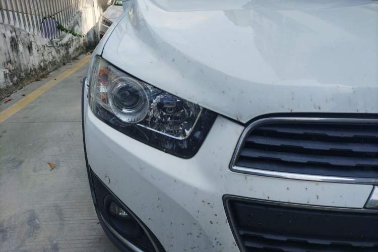 Used Chevrolet Captiva 2015 2.4L 4x4 Flagship Edition 7-Seater Right Front Headlight