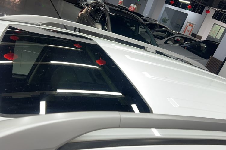 Used Chevrolet Captiva 2015 2.4L 4x4 Flagship Edition 7-Seater Roof