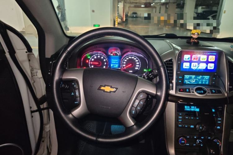 Used Chevrolet Captiva 2015 2.4L 4x4 Flagship Edition 7-Seater Steering Wheel