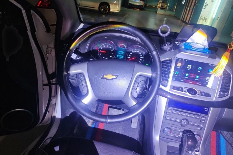 Used Chevrolet Captiva 2015 2.4L 4x4 Flagship Edition 7-Seater Steering Wheel