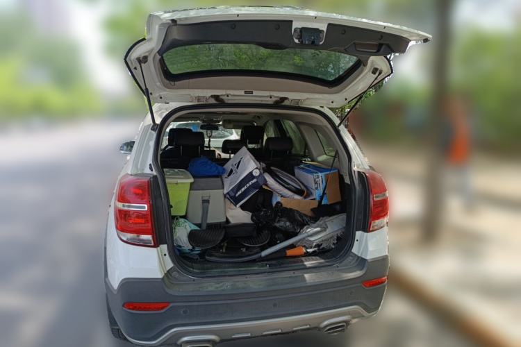Used Chevrolet Captiva 2015 2.4L 4x4 Flagship Edition 7-Seater Trunk