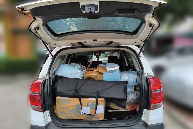 Used Chevrolet Captiva 2015 2.4L 4x4 Flagship Edition 7-Seater Trunk