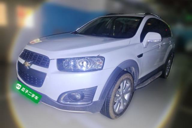 Used Chevrolet Captiva 2015 2.4L 4x4 Flagship Edition 7-Seater