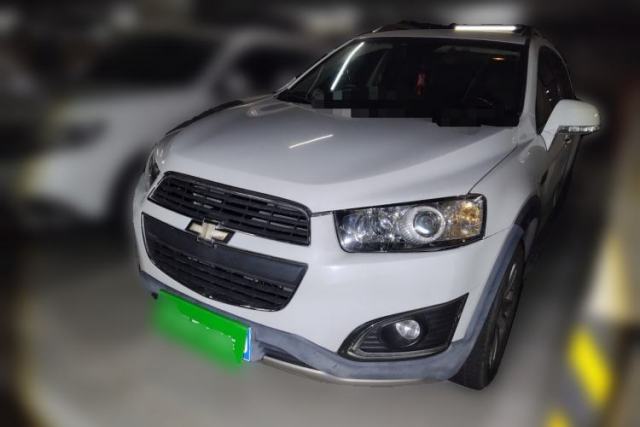 Used Chevrolet Captiva 2015 2.4L 4x4 Flagship Edition 7-Seater