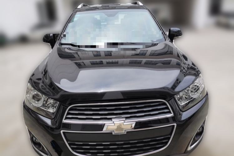 Used Chevrolet Captiva 2017 2.4L 4x4 Flagship Edition 7-Seater Front