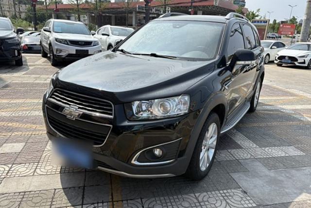 Used Chevrolet Captiva 2017 2.4L 4x4 Flagship Edition 7-Seater