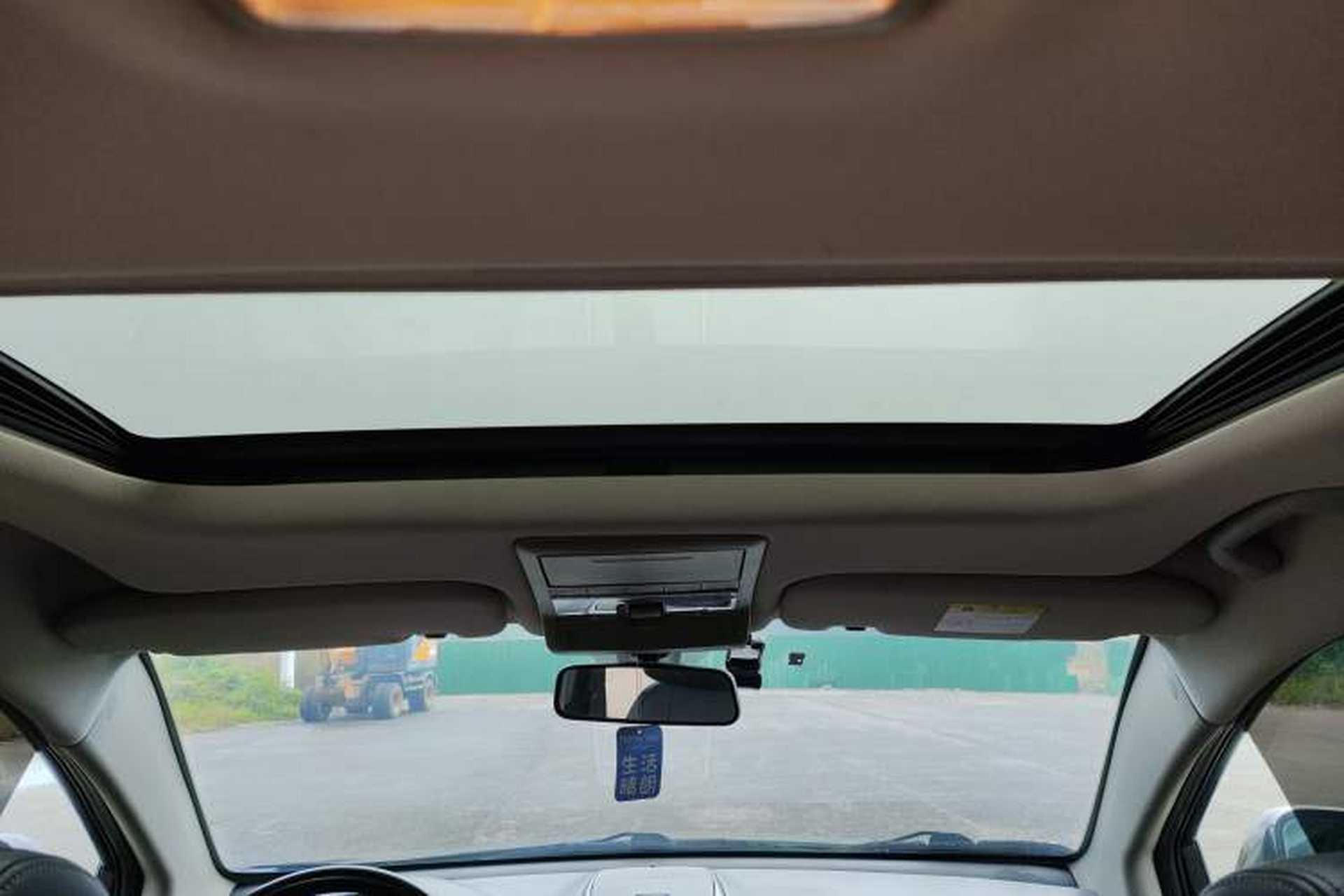 Used Chevrolet Captiva 2017 2.4L 4x4 Flagship Edition 7-Seater Headliner