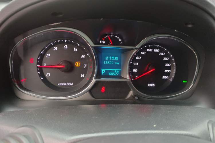 Used Chevrolet Captiva 2017 2.4L Two-Wheel Drive Luxury Edition 7 Seats Instrument Cluster