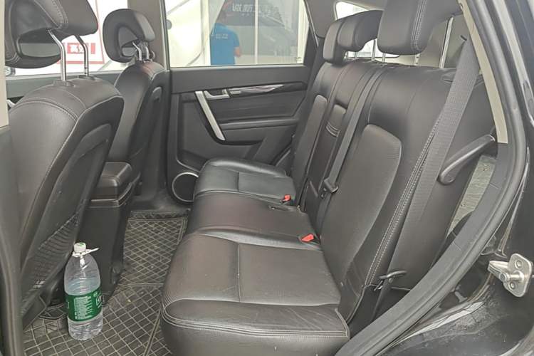 Used Chevrolet Captiva 2017 2.4L Two-Wheel Drive Luxury Edition 7 Seats Left Rear Seat