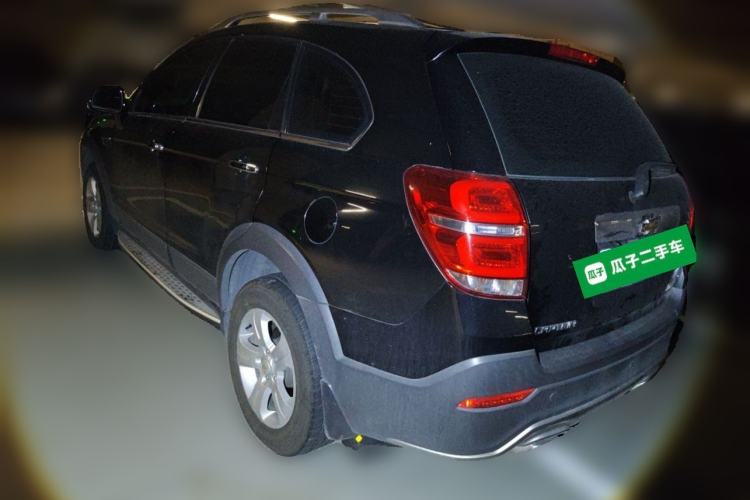 Used Chevrolet Captiva 2017 2.4L Two-Wheel Drive Luxury Edition 7 Seats Rear Left 45 Deg