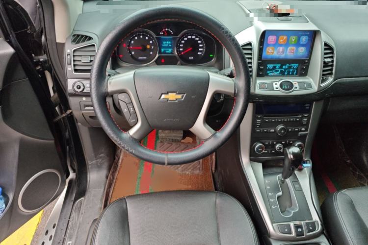 Used Chevrolet Captiva 2017 2.4L Two-Wheel Drive Luxury Edition 7 Seats Steering Wheel