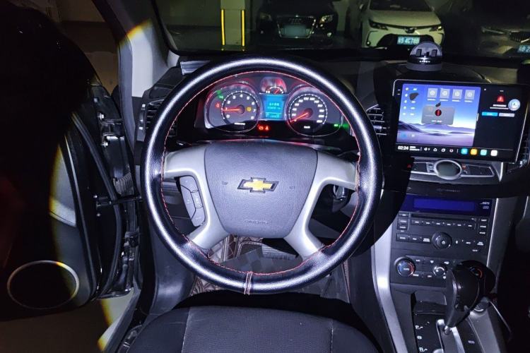 Used Chevrolet Captiva 2017 2.4L Two-Wheel Drive Luxury Edition 7 Seats Steering Wheel