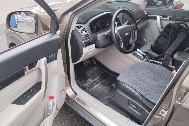 Used Chevrolet Captiva 2017 2.4L Two-Wheel Drive City Edition 5 Seats Driver Seat