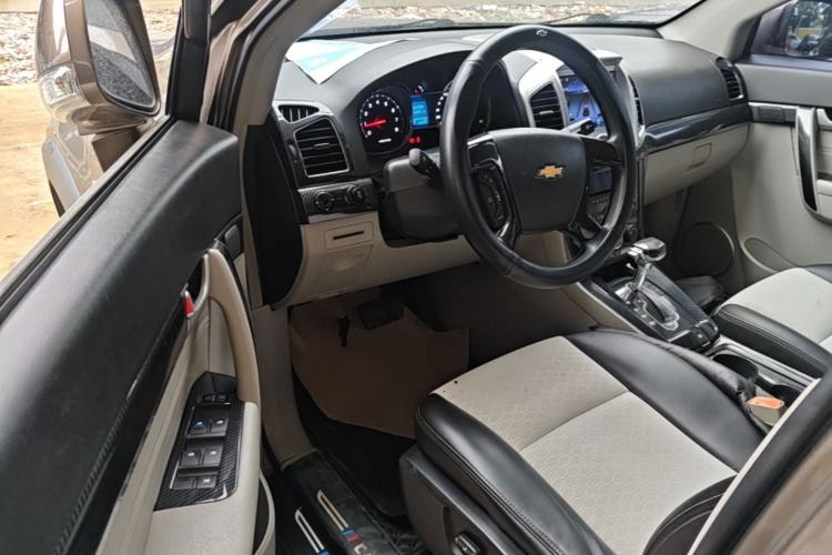 Used Chevrolet Captiva 2017 2.4L Two-Wheel Drive City Edition 5 Seats Driver Seat
