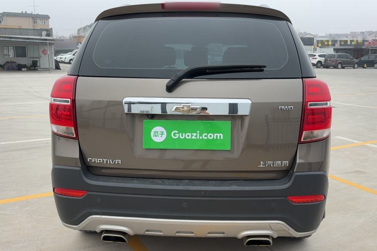 Used Chevrolet Captiva 2017 2.4L 4x4 Flagship Edition 7-Seater Exterior 4
