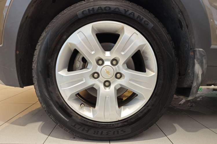 Used Chevrolet Captiva 2017 2.4L Two-Wheel Drive City Edition 5 Seats Exterior 7