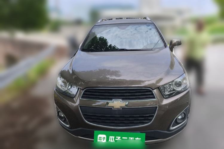 Used Chevrolet Captiva 2017 2.4L 4x4 Flagship Edition 7-Seater Front