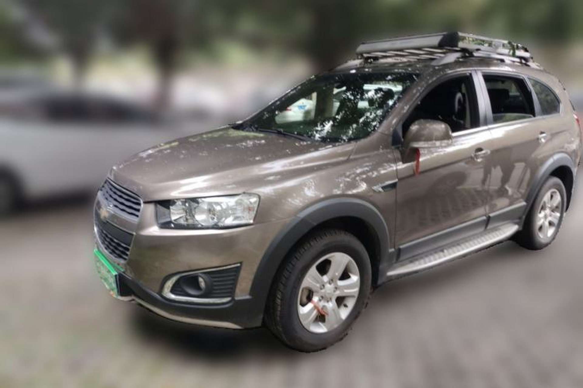 Used Chevrolet Captiva 2017 2.4L Two-Wheel Drive Luxury Edition 7 Seats Front Left 45 Deg