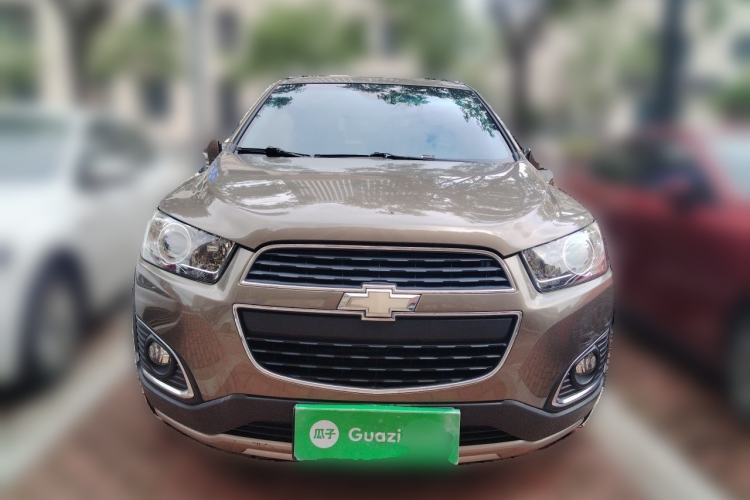 Used Chevrolet Captiva 2017 2.4L 4x4 Flagship Edition 7-Seater Front