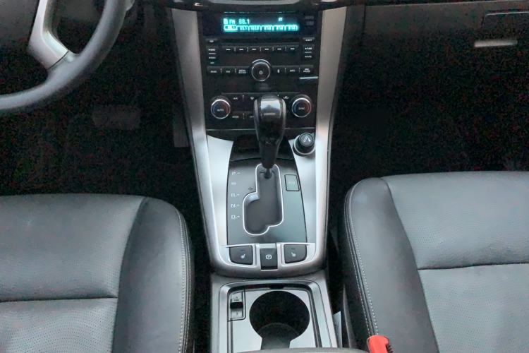 Used Chevrolet Captiva 2017 2.4L Two-Wheel Drive Luxury Edition 7 Seats Gear Lever