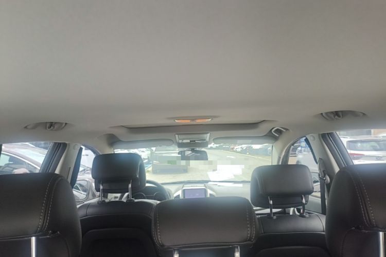 Used Chevrolet Captiva 2017 2.4L 4x4 Flagship Edition 7-Seater Headliner