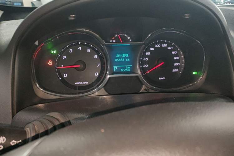 Used Chevrolet Captiva 2017 2.4L 4x4 Flagship Edition 7-Seater Instrument Cluster