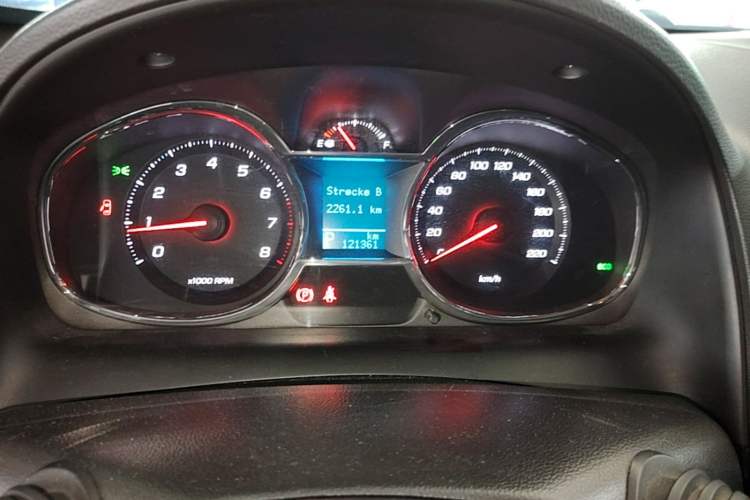 Used Chevrolet Captiva 2017 2.4L 4x4 Flagship Edition 7-Seater Instrument Cluster