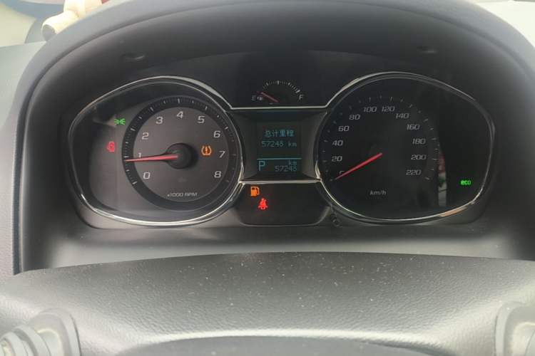 Used Chevrolet Captiva 2017 2.4L 4x4 Flagship Edition 7-Seater Instrument Cluster